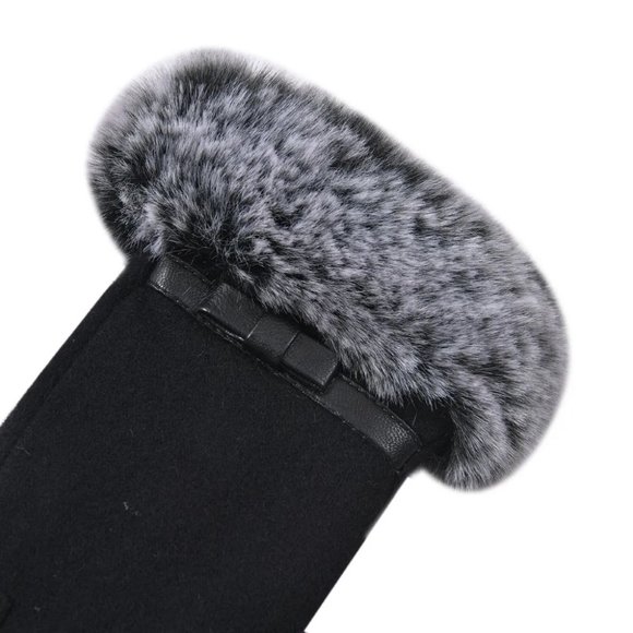 Black Cashmere Warm Gloves with Faux Fur and Equipped Touch Screen Friend… - Picture 3 of 11